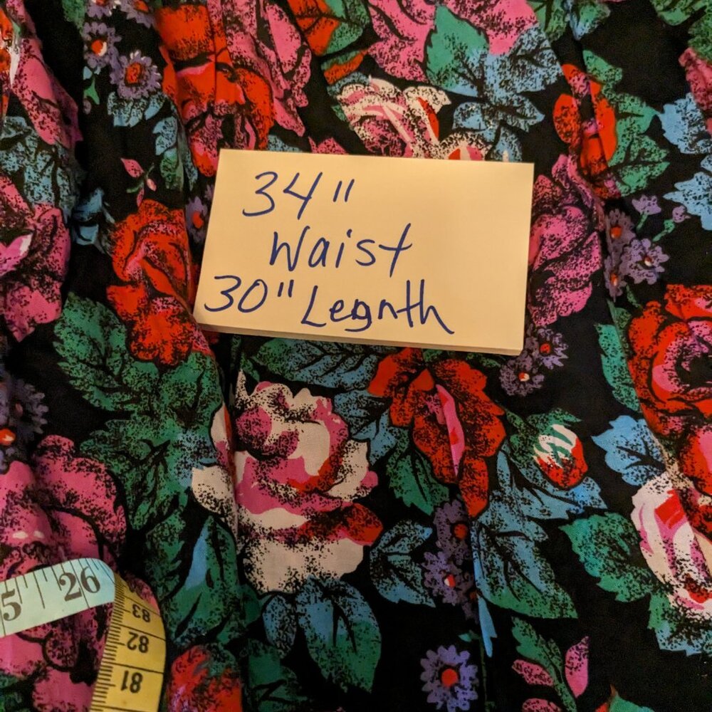 Via Sant Andrea Vintage Floral Midi Skirt โ 34" Waist - Picture 4 of 5